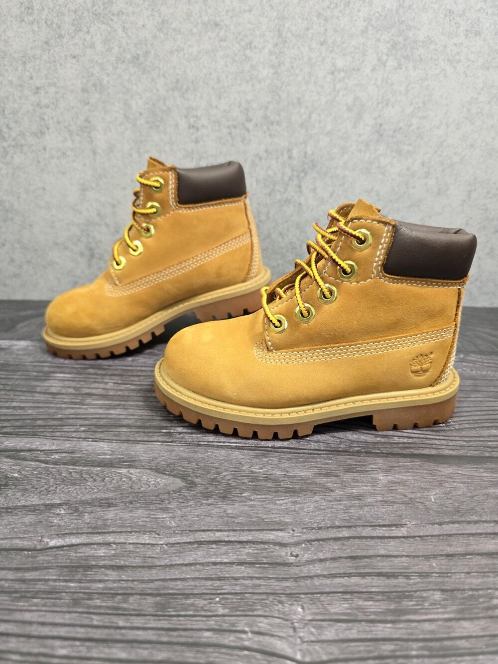 Timberland Premium 6" Waterproof Boots Toddler Size 8 Wheat Nubuck 12809 EUC